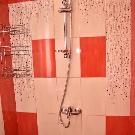 Amigo център *